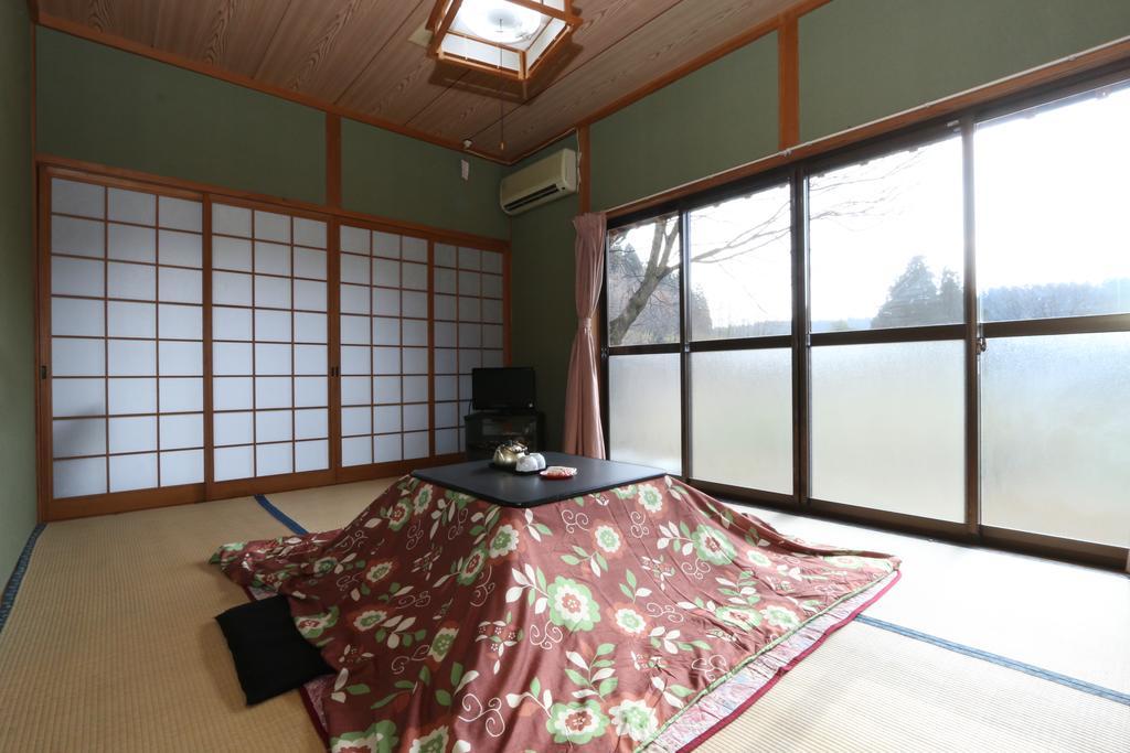 Minshuku Shiroyama Hotel Taketa Exterior photo