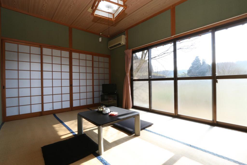 Minshuku Shiroyama Hotel Taketa Exterior photo